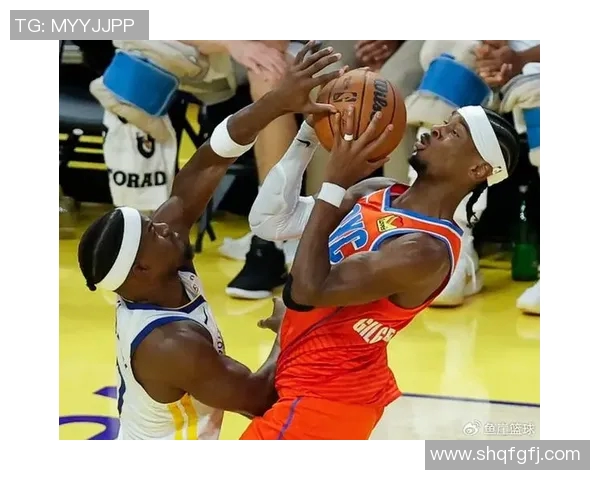 2016年2月28日勇士与雷霆激战成名场面回顾与精彩瞬间分析