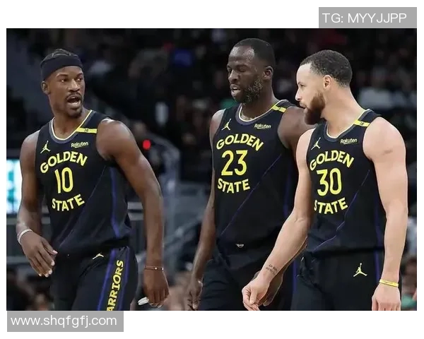 2017年鹈鹕勇士对决回顾:季后赛的激情与荣耀之战 2017年鹈鹕勇士对决回顾:季后赛的激情与荣耀之战